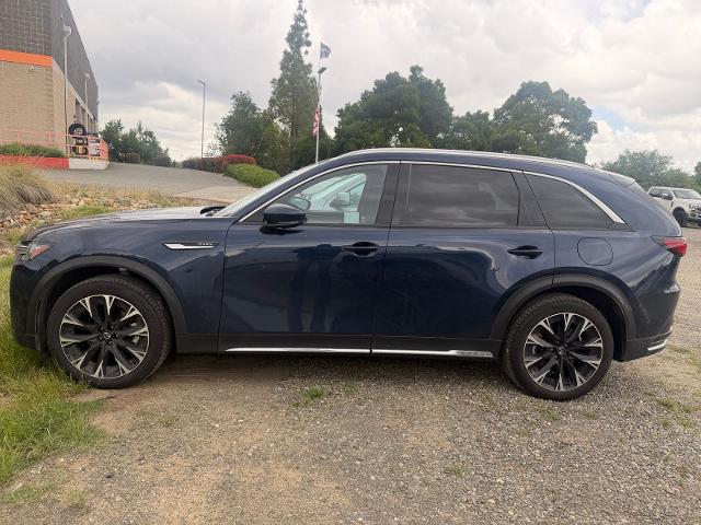 2025 Mazda X-90 Premium Plus Package