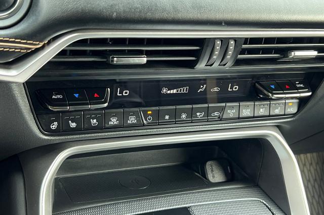 2025 Mazda X-90 Premium Plus Package