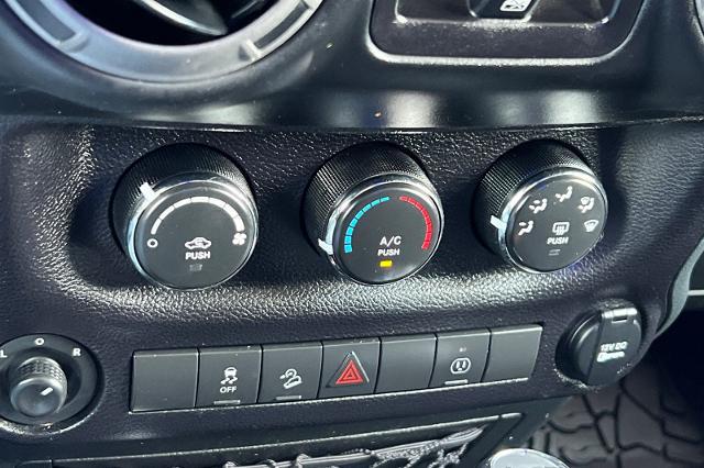 2017 Jeep Wrangler Unlimited Freedom 4x4