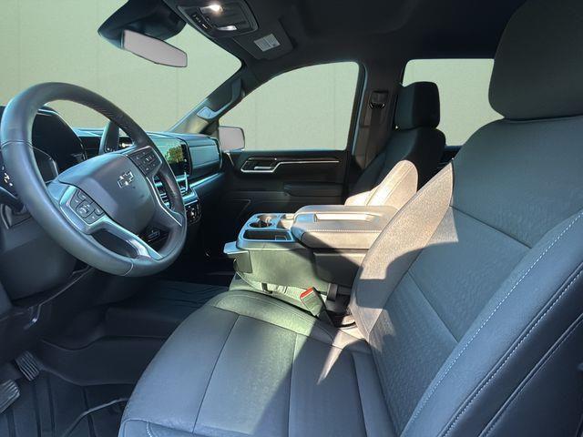 2026 Chevrolet Silverado 1500 4WD Crew Cab Short Bed RST