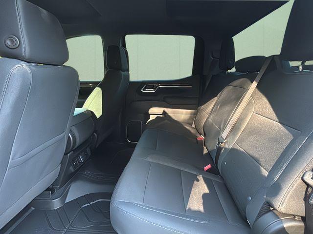 2026 Chevrolet Silverado 1500 4WD Crew Cab Short Bed RST