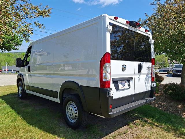 2025 Ram ProMaster 2500 Cargo Van Tradesman Low Roof 136" WB w/Pass Seat