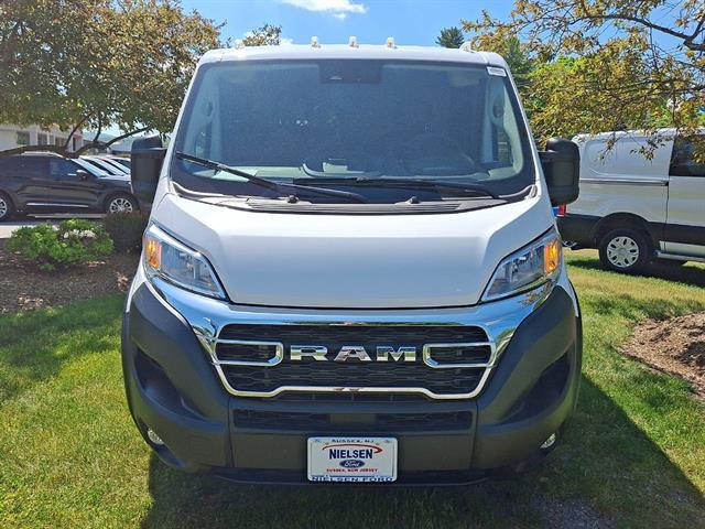2025 Ram ProMaster 2500 Cargo Van Tradesman Low Roof 136" WB w/Pass Seat