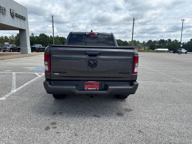 2022 Ram 1500 Big Horn Crew Cab 4x4 5'7" Box