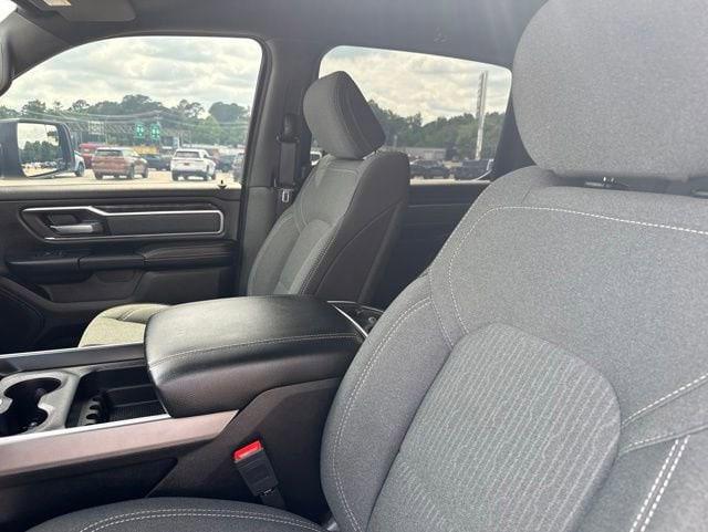 2022 Ram 1500 Big Horn Crew Cab 4x4 5'7" Box