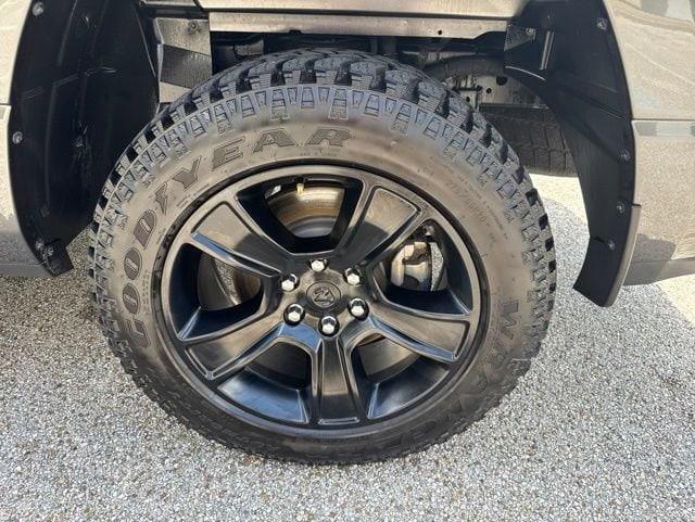 2022 Ram 1500 Big Horn Crew Cab 4x4 5'7" Box