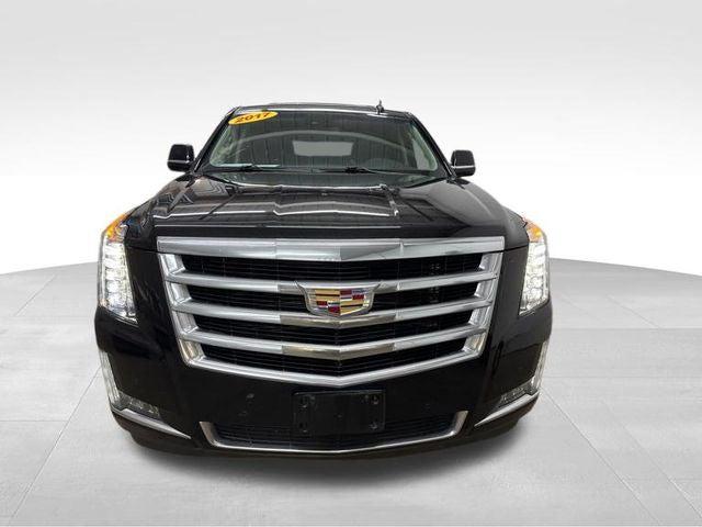 2017 Cadillac Escalade Luxury