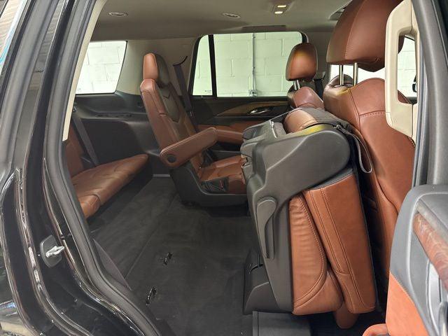 2017 Cadillac Escalade Luxury