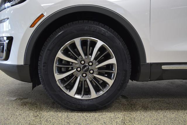 2019 Lincoln Nautilus Select