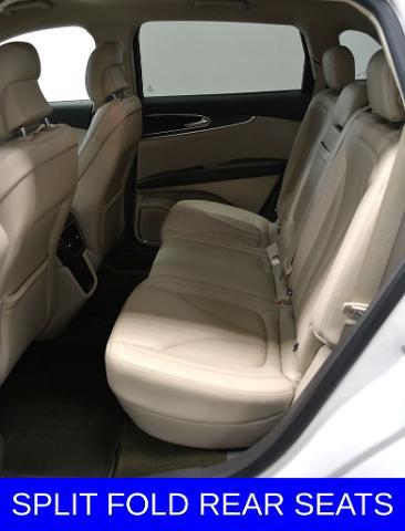 2019 Lincoln Nautilus Select
