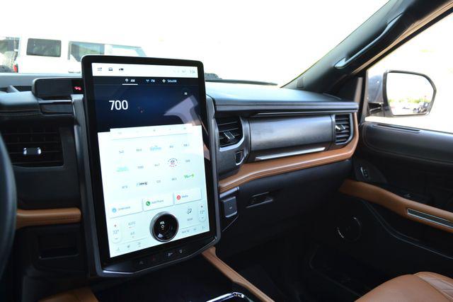 2024 Ford Expedition Platinum