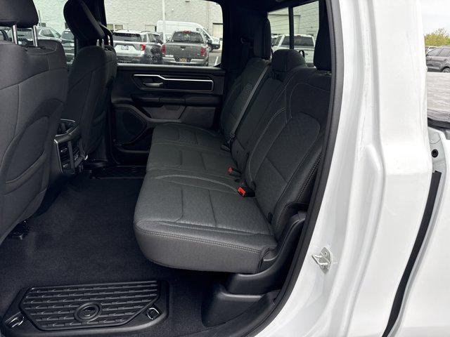 2025 Ram 1500 Big Horn Crew Cab 4x4 5'7" Box