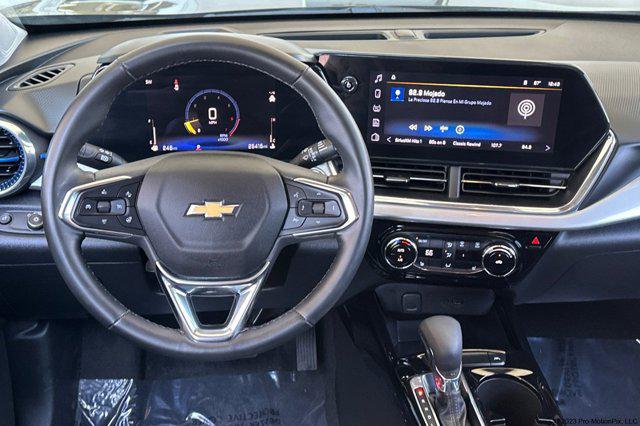 2025 Chevrolet Trax FWD LT