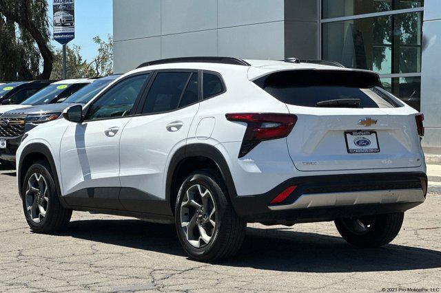 2025 Chevrolet Trax FWD LT