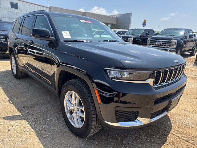 2025 Jeep Grand Cherokee L Laredo X 4x4