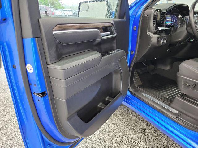 2025 Chevrolet Silverado 1500 4WD Double Cab Standard Bed LT with 2FT