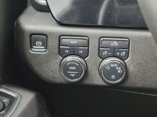 2025 Chevrolet Silverado 1500 4WD Double Cab Standard Bed LT with 2FT