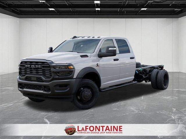 2026 RAM Ram 5500 Chassis Cab RAM 5500 TRADESMAN CHASSIS CREW CAB 4X4 84 CA