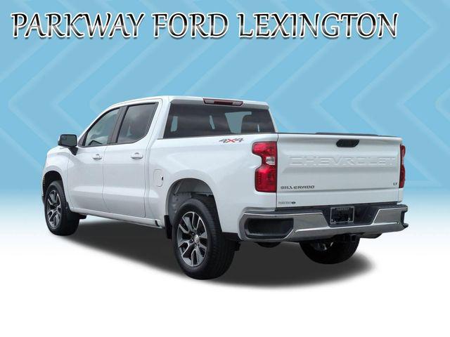 2022 Chevrolet Silverado 1500 4WD Crew Cab Short Bed LT with 2FL