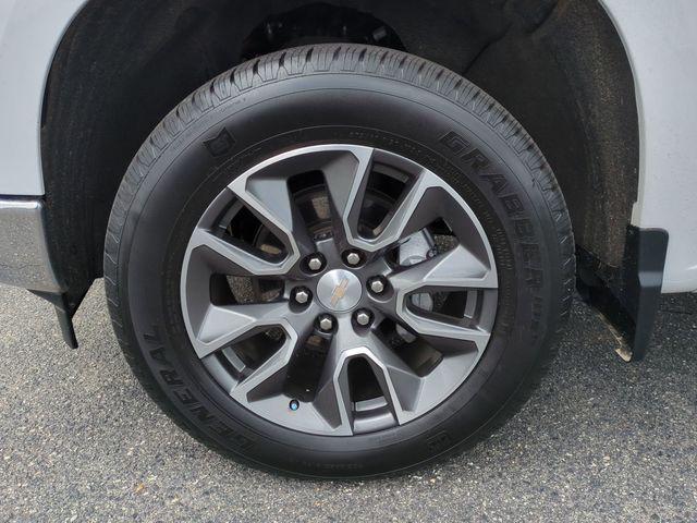 2022 Chevrolet Silverado 1500 4WD Crew Cab Short Bed LT with 2FL