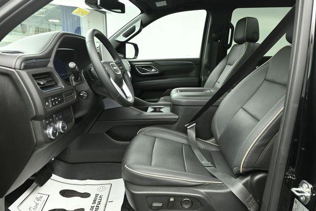 2023 GMC Yukon XL 4WD SLT