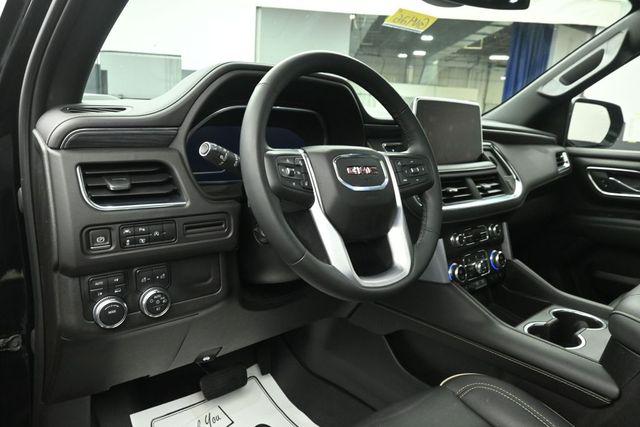 2023 GMC Yukon XL 4WD SLT