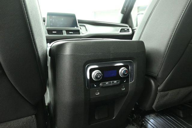 2023 GMC Yukon XL 4WD SLT