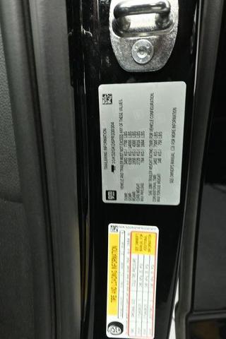 2023 GMC Yukon XL 4WD SLT