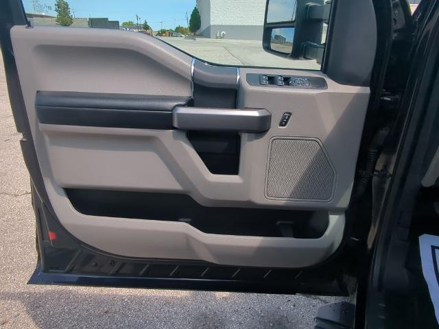 2022 Ford F-350 XLT