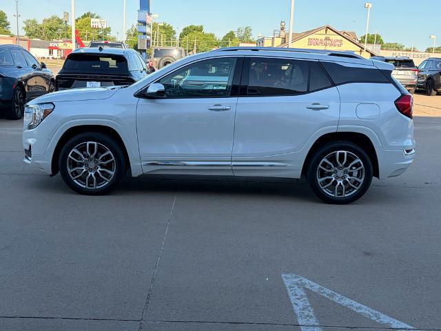 2024 GMC Terrain AWD Denali