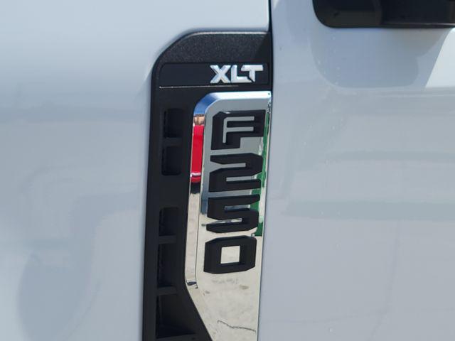 2025 Ford F-250 XLT