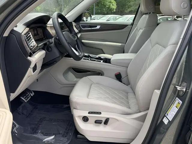 2026 Volkswagen Atlas SEL Premium R-Line
