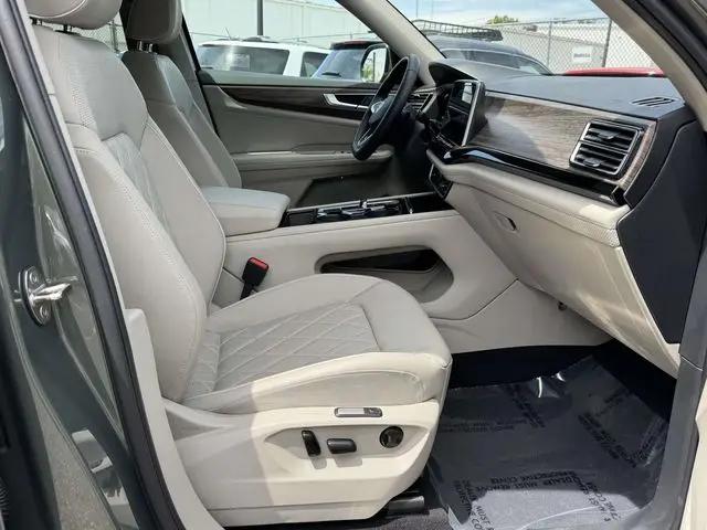 2026 Volkswagen Atlas SEL Premium R-Line
