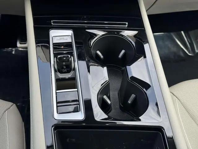 2026 Volkswagen Atlas SEL Premium R-Line