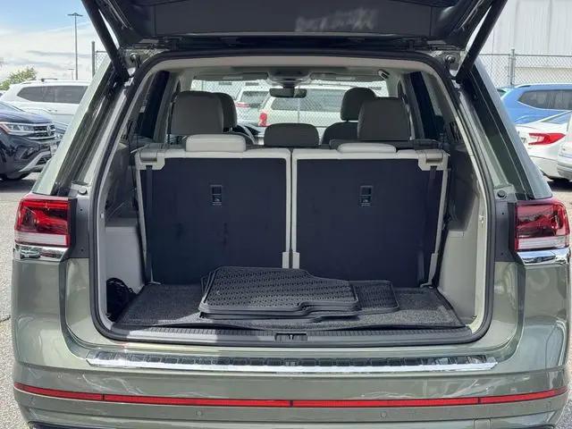 2026 Volkswagen Atlas SEL Premium R-Line