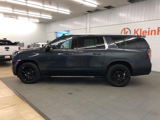 2022 Chevrolet Suburban 4WD LS