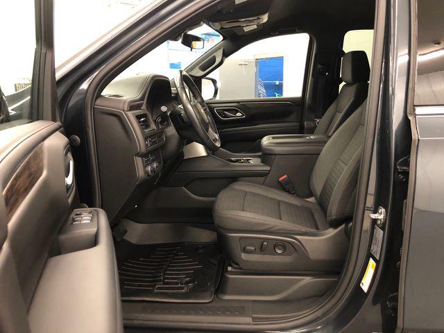 2022 Chevrolet Suburban 4WD LS