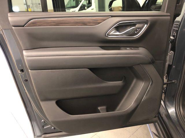 2022 Chevrolet Suburban 4WD LS