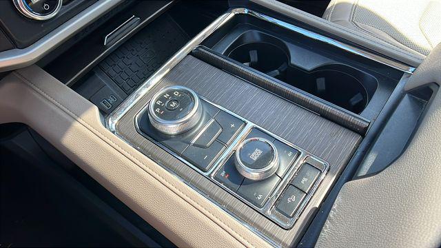 2024 Ford Expedition Limited MAX