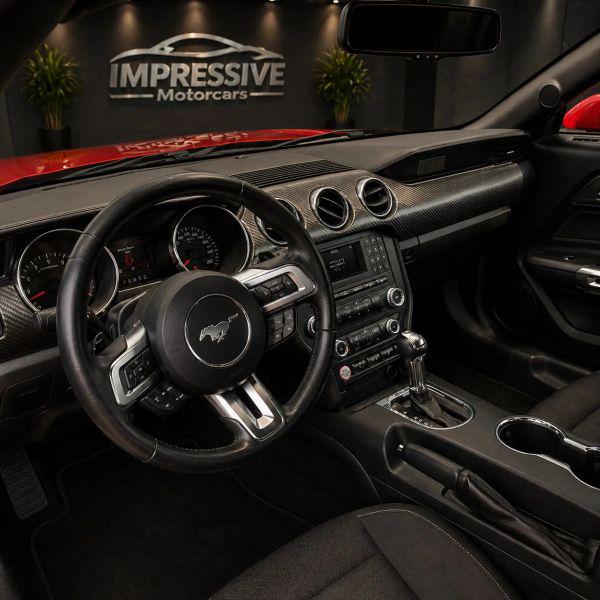 2016 Ford Mustang V6