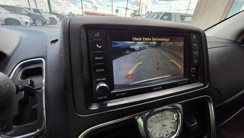2014 Chrysler Town & Country Touring
