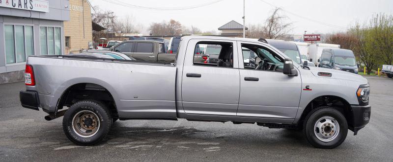 2023 Ram 3500 Tradesman Crew Cab 4x4 8' Box