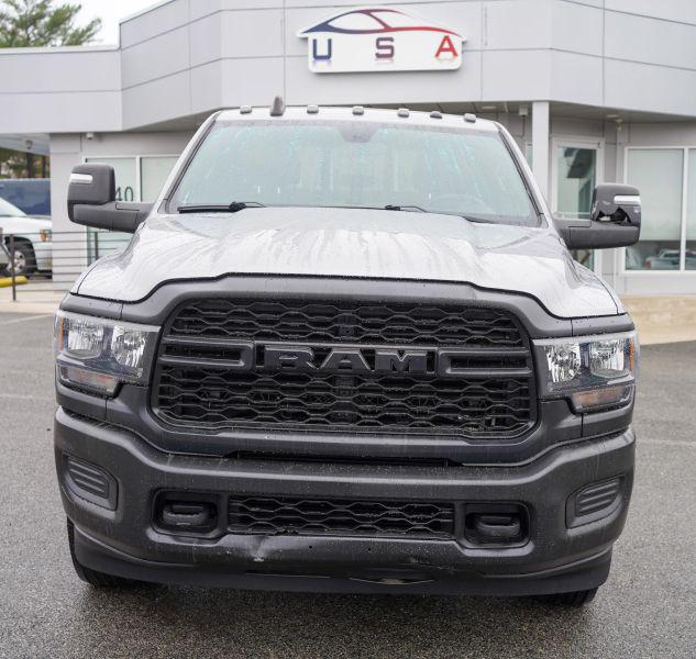 2023 Ram 3500 Tradesman Crew Cab 4x4 8' Box