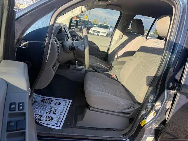 2019 Nissan Frontier SV