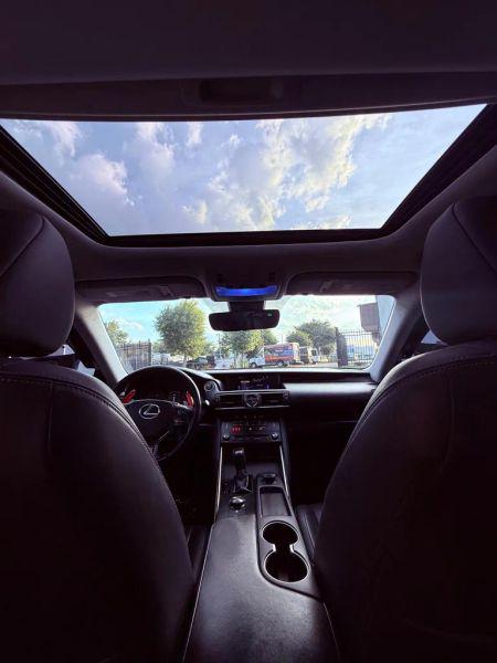 2018 Lexus IS 300 300