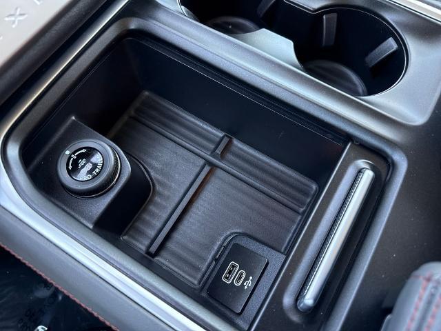 2025 Ford Expedition Active MAX