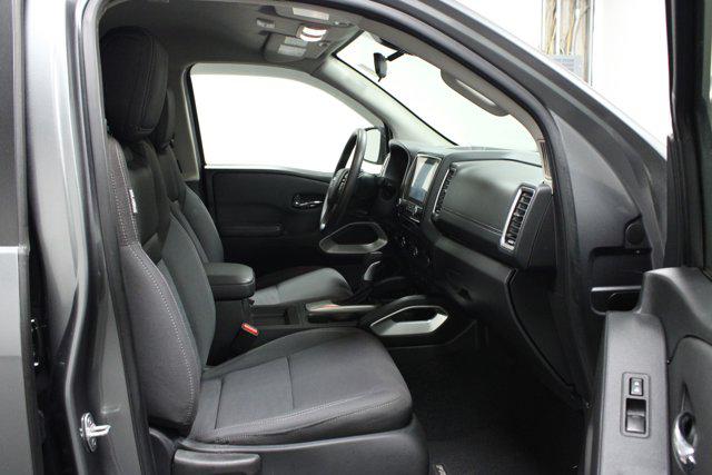 2024 Nissan Frontier Crew Cab SV 4x4