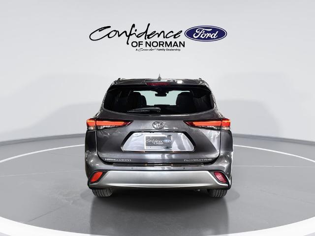 2021 Toyota Highlander Platinum