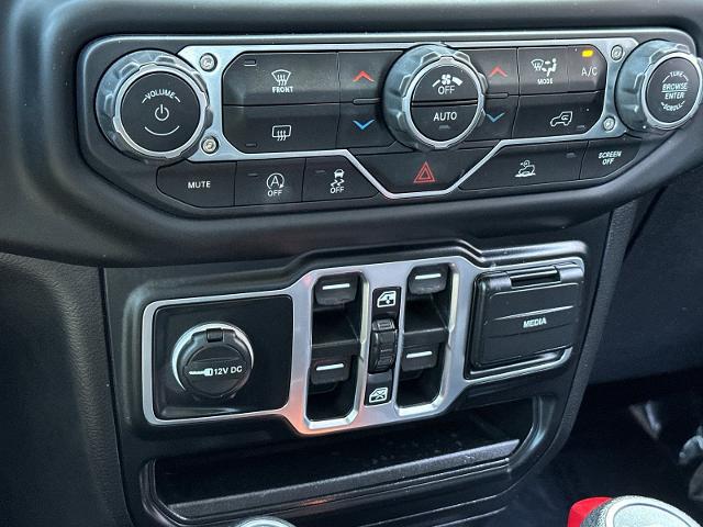 2021 Jeep Gladiator Overland