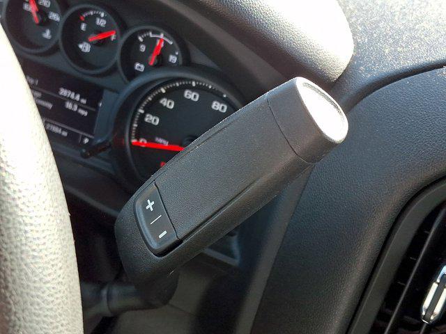 2025 Chevrolet Silverado 1500 4WD Crew Cab Short Bed Custom